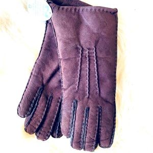 BNWT Real lamb skin super warm gloves
